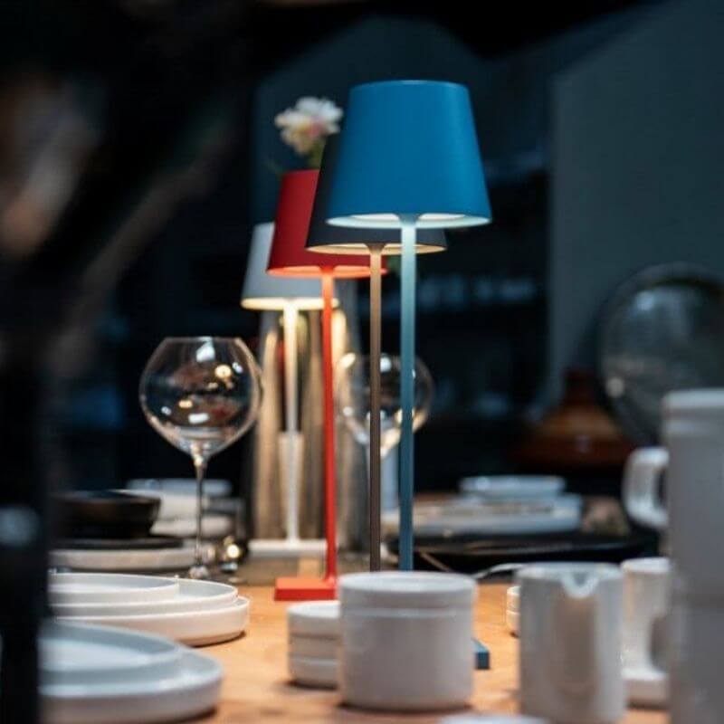 Outdoor Touch Table Lamps Desk Modern Bedroom Light Rechargeable Bar Cordless Restaurant Table Lamp with USB Charging Port