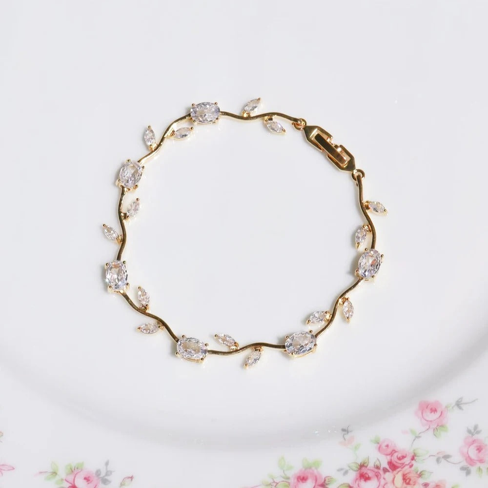 🌸 Tulip Bracelets – Best Seller! Exclusive Discounts Available! 🌸