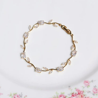🌸 Tulip Bracelets – Best Seller! Exclusive Discounts Available! 🌸